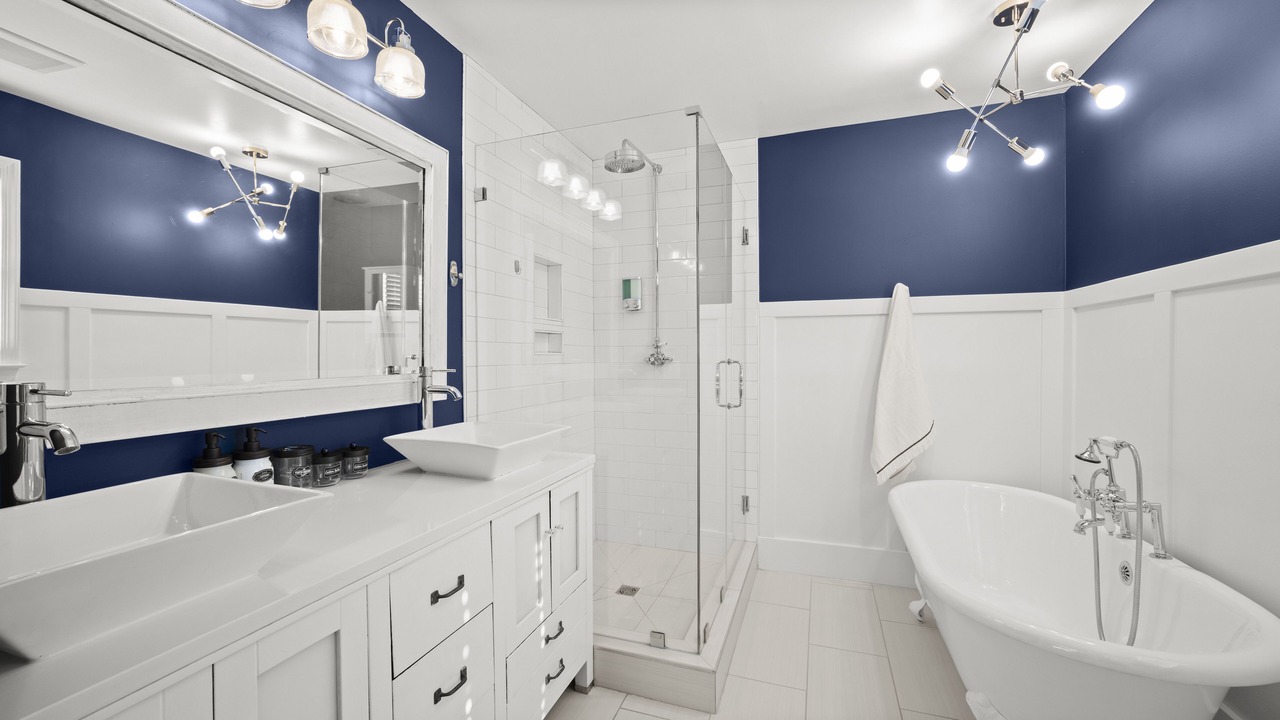 Photo of Bathroom in Old Town West