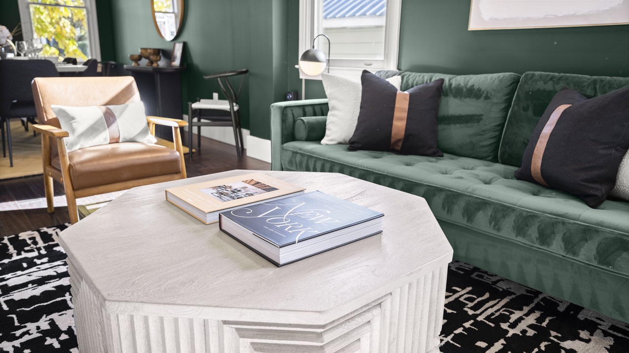 Photo of Livingroom in Old Town West