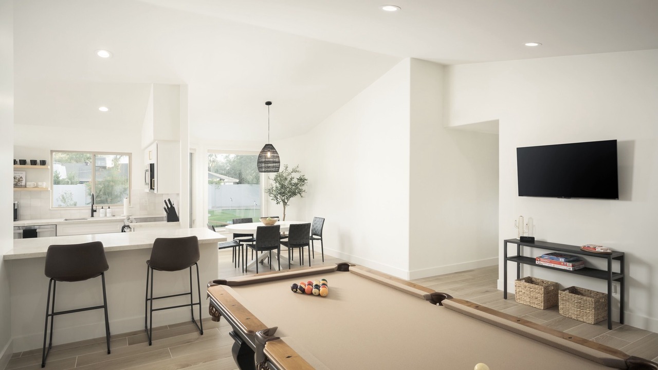 Photo of Bedroom in Summit Ridge