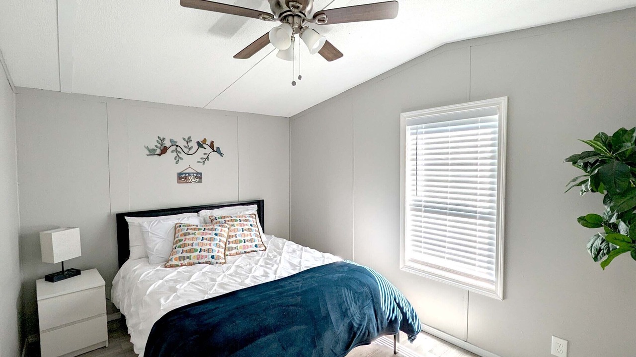 Photo of Bedroom in Avinger