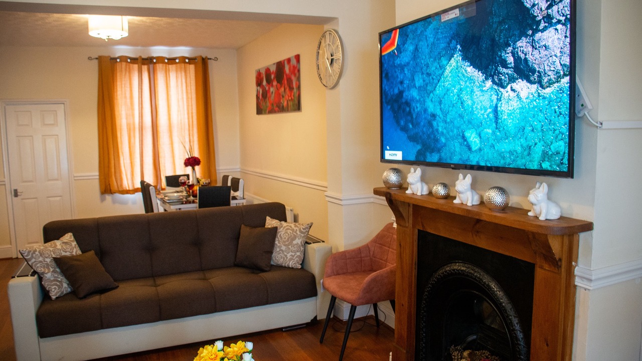 Photo of Livingroom in Northampton