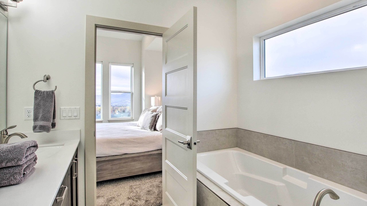 Photo of Bathroom in Wolf Creek