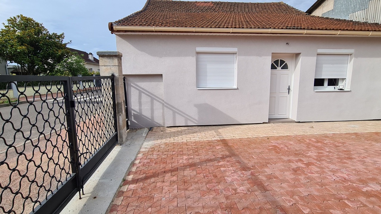 Photo of Outdoor in Chatenoy-le-Royal