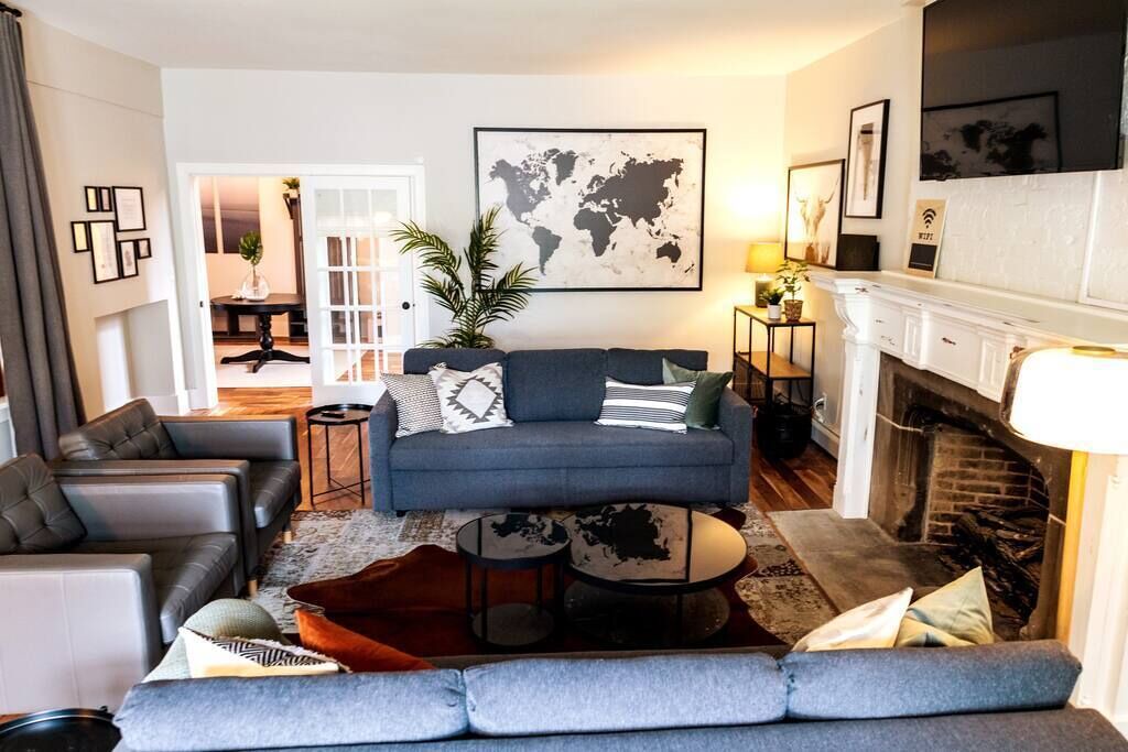 Photo of Livingroom in Lower East Side