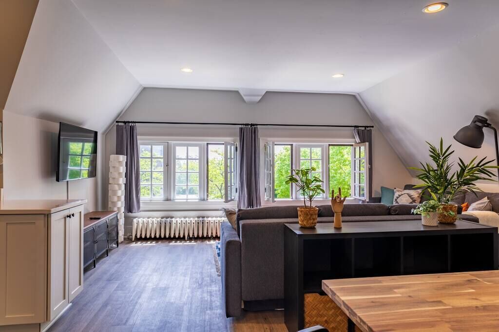 Photo of Livingroom in Lower East Side