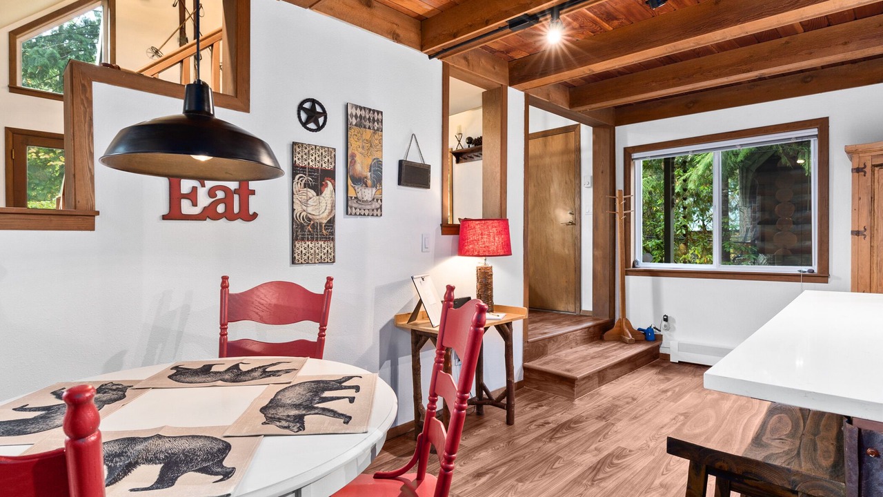 Photo of Bedroom in Skykomish