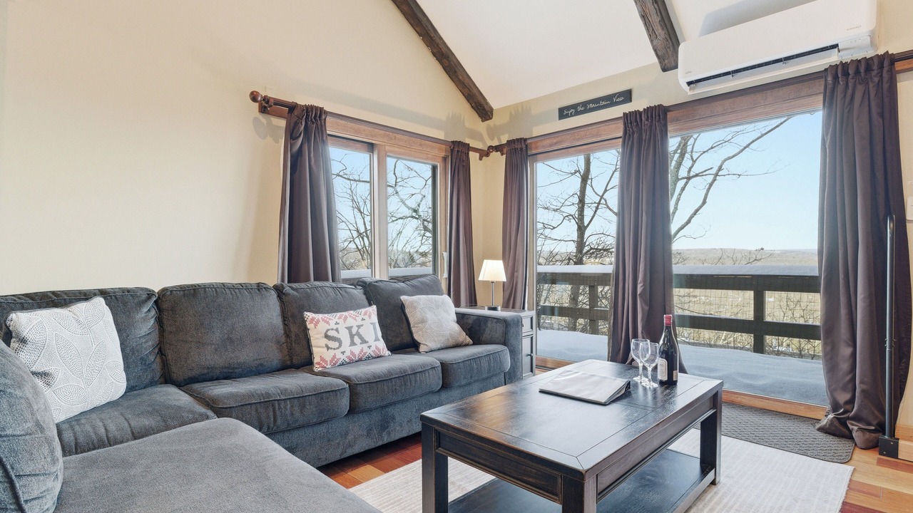 Photo of Livingroom in Village at Camelback
