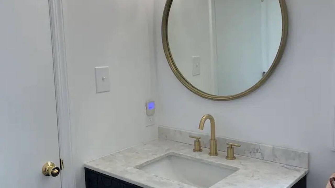 Photo of Bathroom in Ventnor City