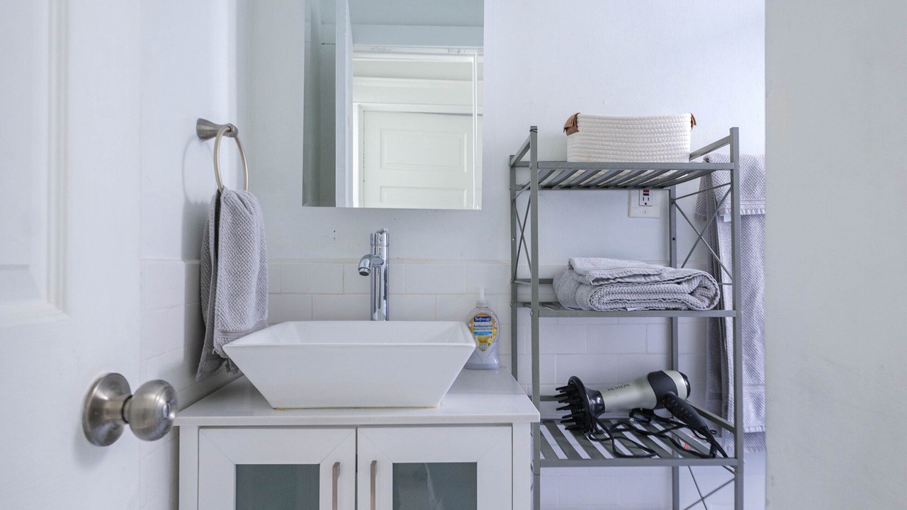 Photo of Bathroom in Tremont