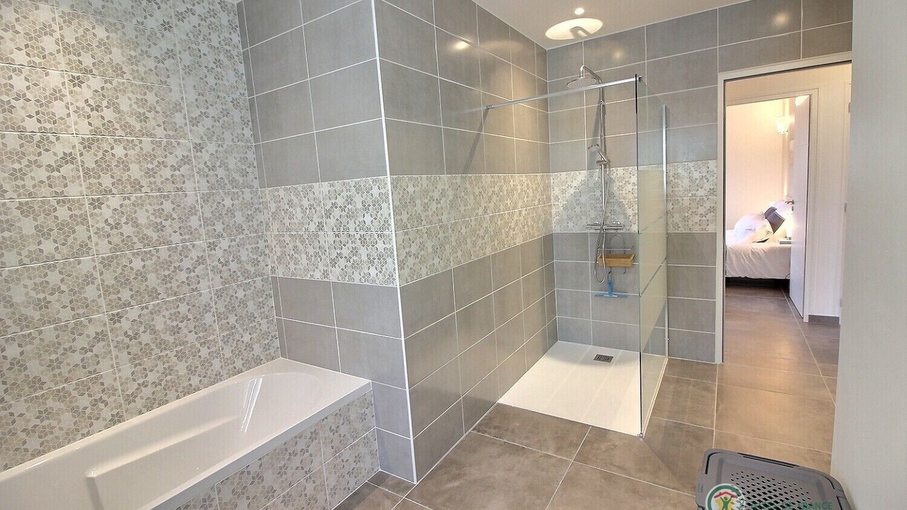 Photo of Bathroom in Pleubian