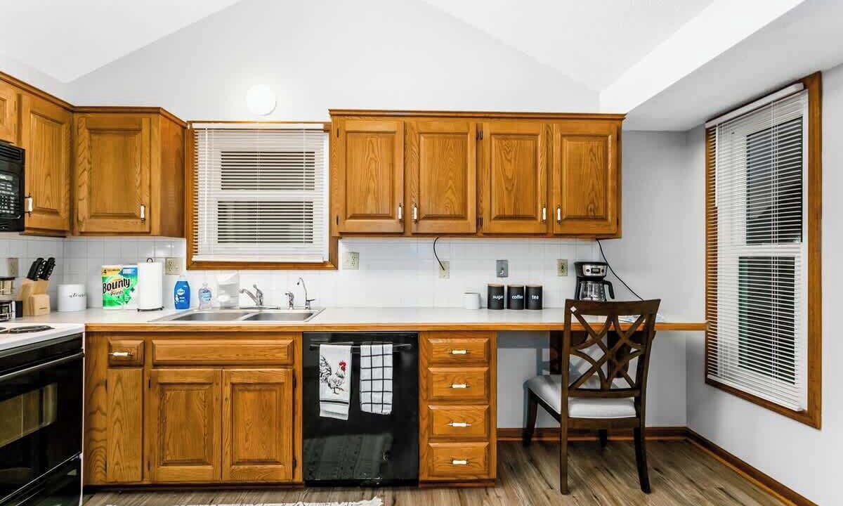 Photo of Kitchen in I-435 West KC-KS