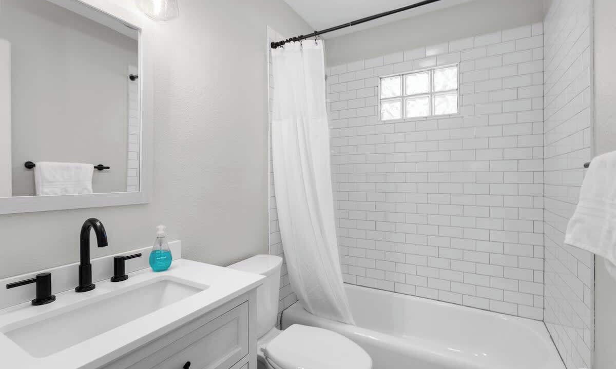 Photo of Bathroom in Mission