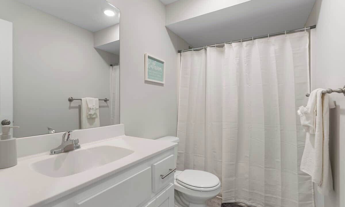 Photo of Bathroom in Claycomo