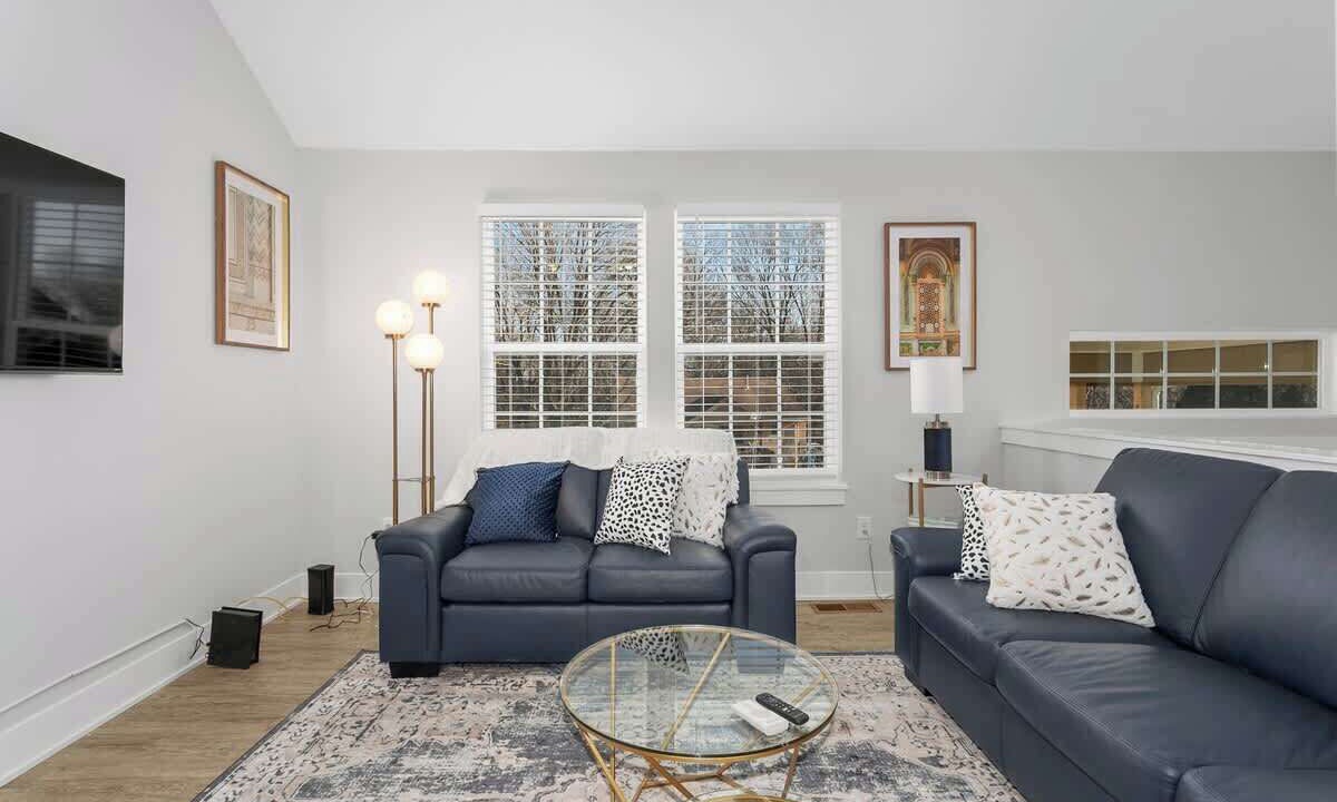 Photo of Livingroom in Claycomo