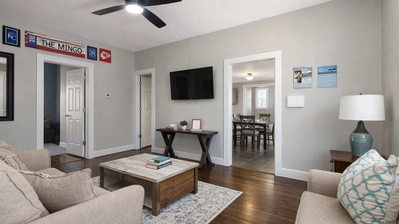 Photo of Livingroom in Lee's Summit
