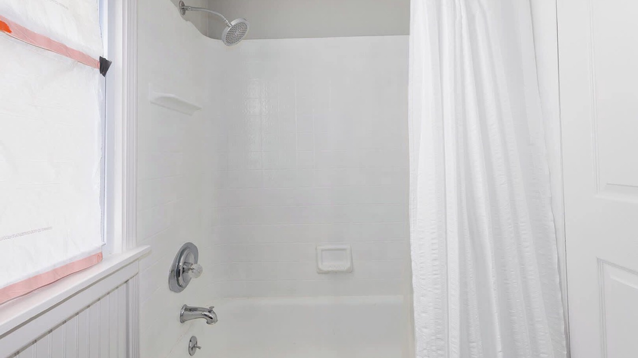 Photo of Bathroom in Lee's Summit