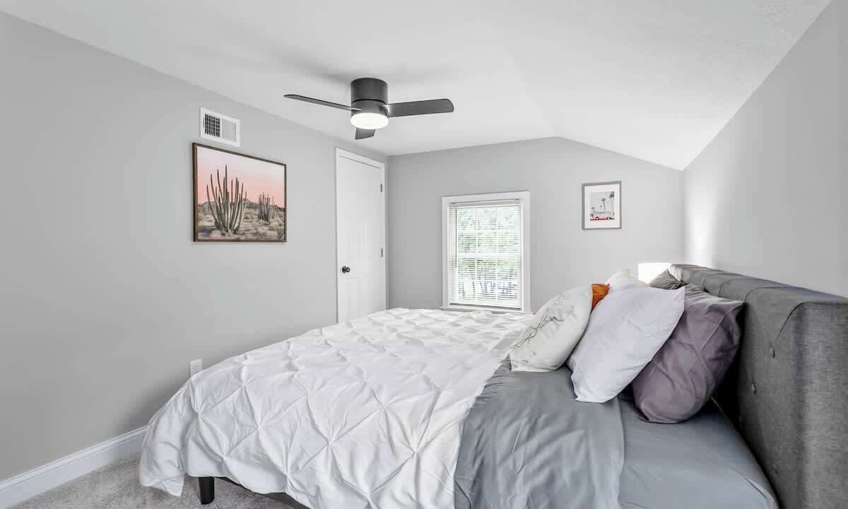 Photo of Bedroom in Overland Park