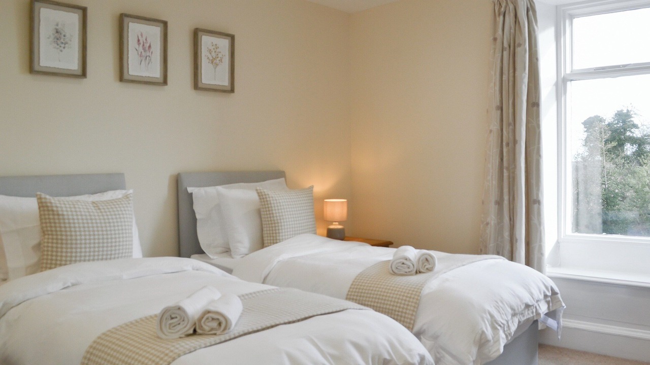 Photo of Others in Buckton