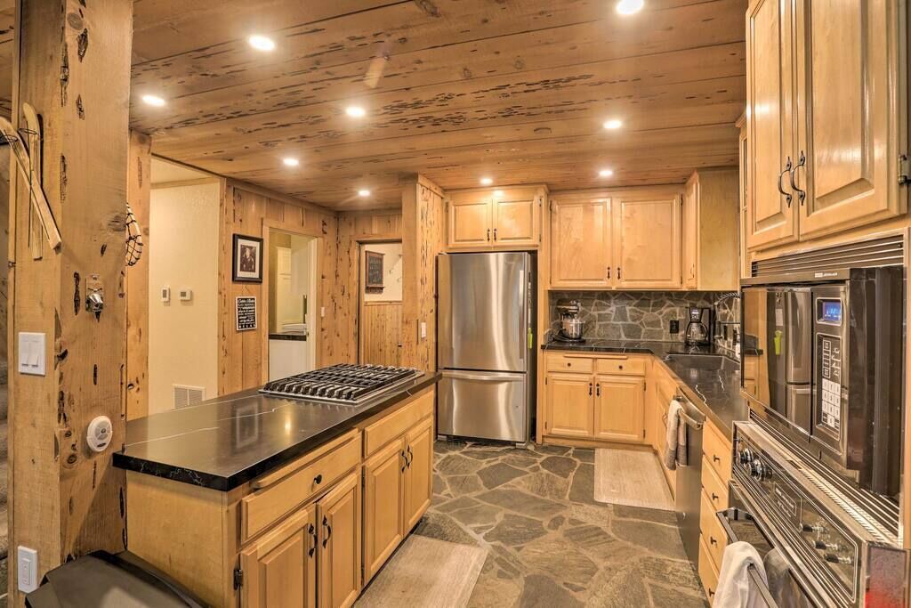 Photo of Bedroom in Strawberry