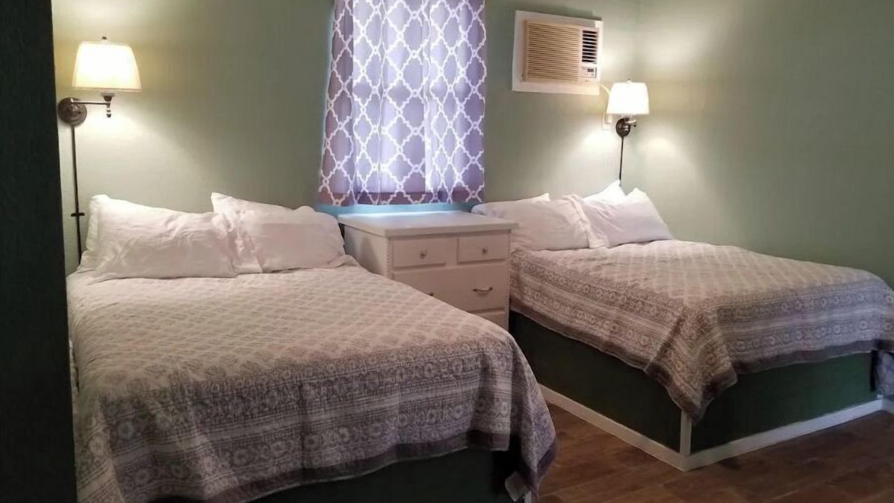 Photo of Bedroom in Pennington
