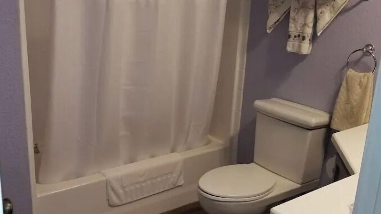 Photo of Bathroom in Pennington