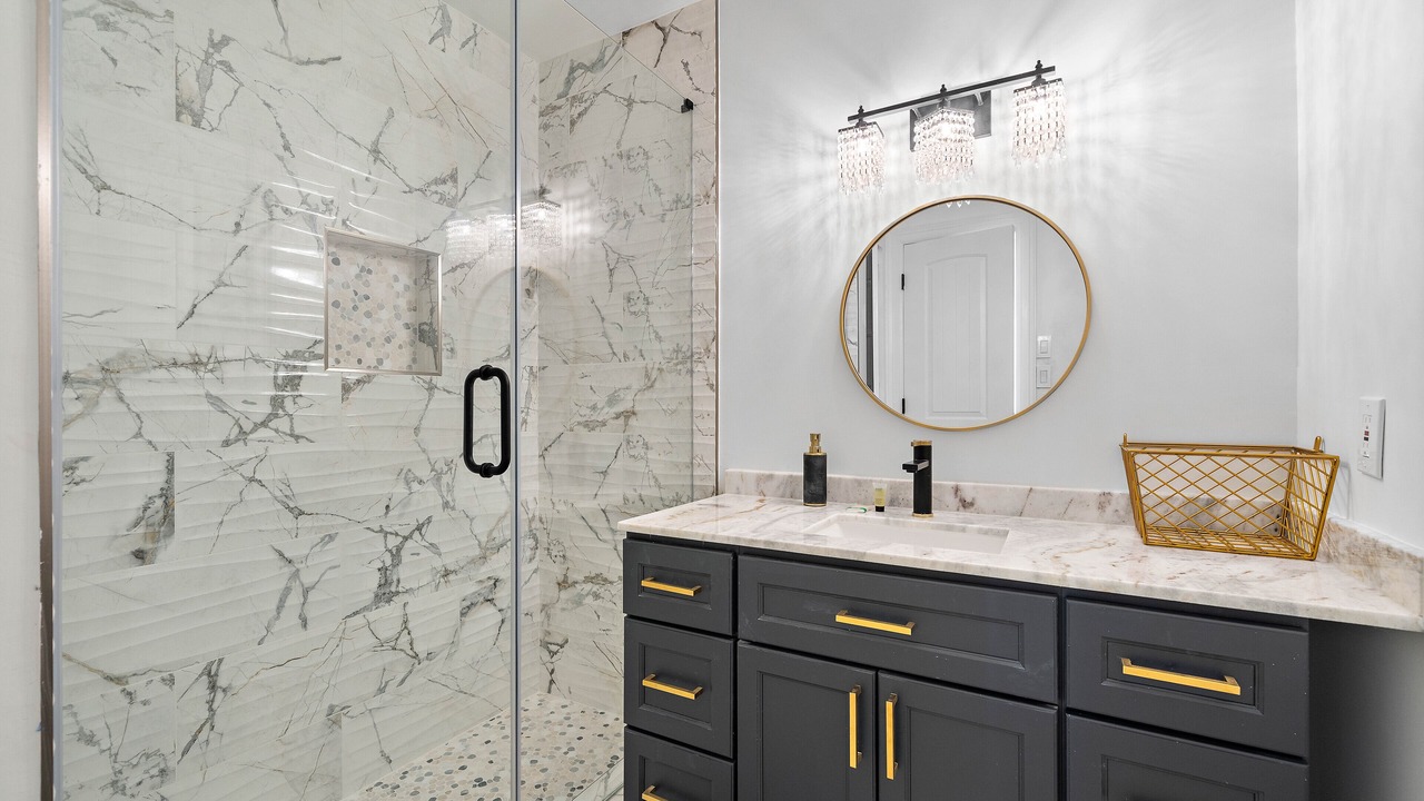 Photo of Bathroom in Spring Branch West