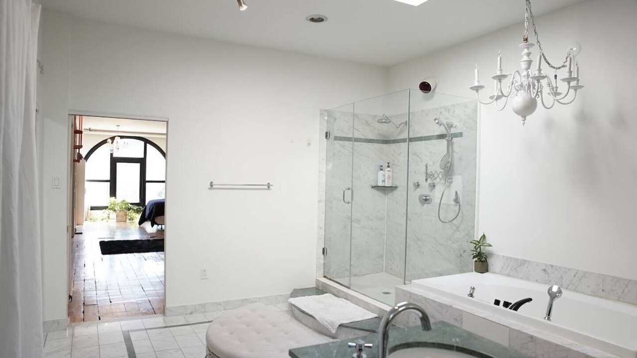Photo of Bathroom in Old Town