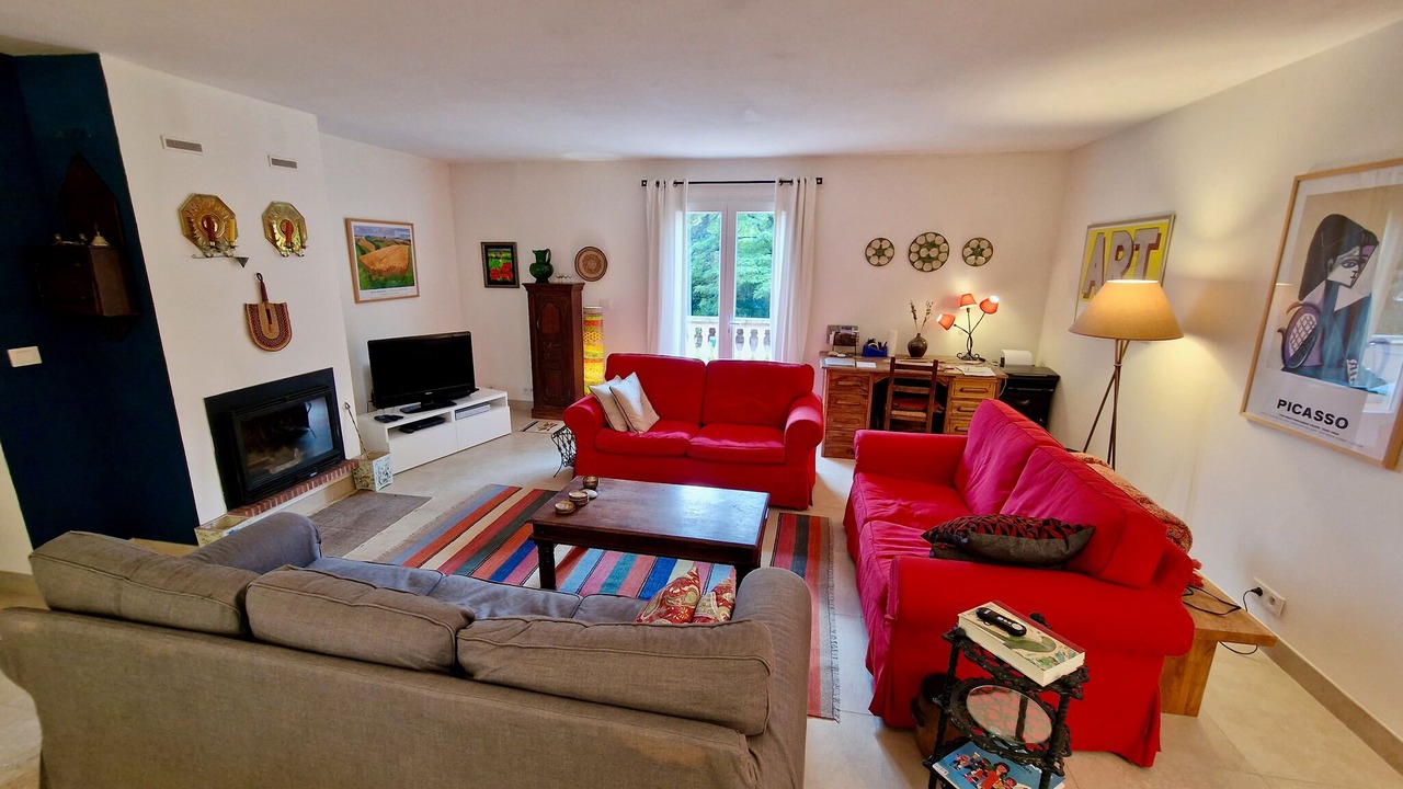 Photo of Livingroom in Margon