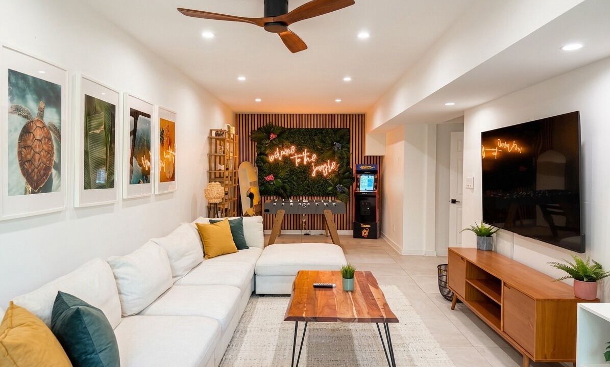 Photo of Livingroom in East Side