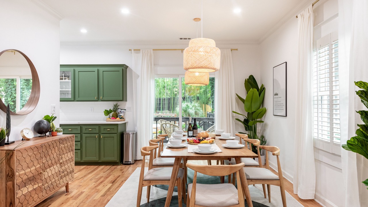 Photo of Others in East Side