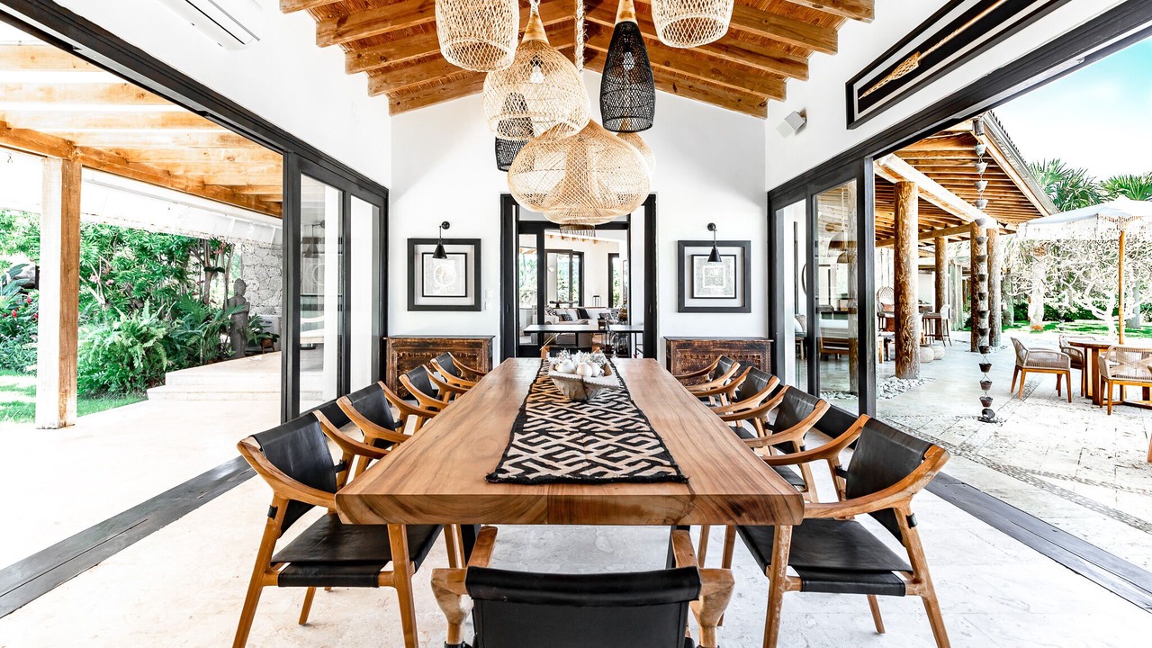 Photo of Others in Abreu