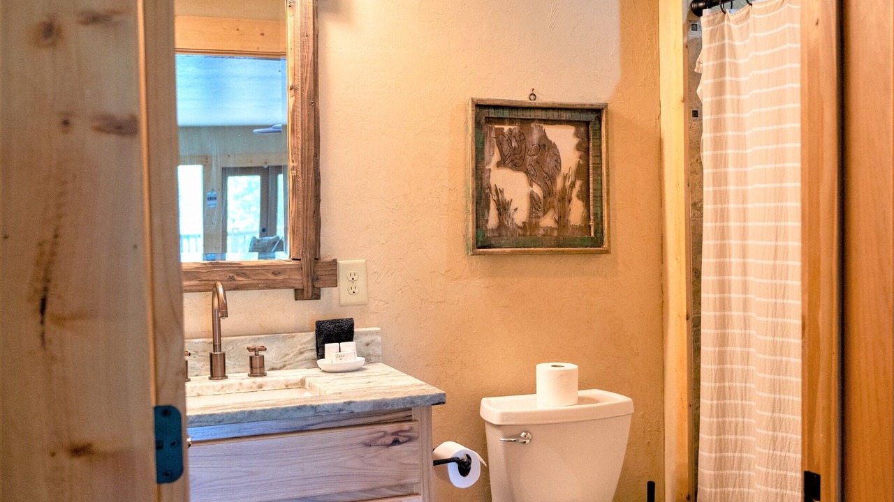 Photo of Bathroom in Ellijay
