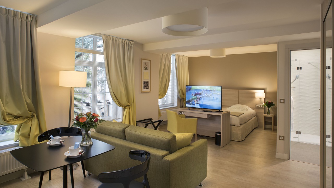 Photo of Bedroom in Maubeuge