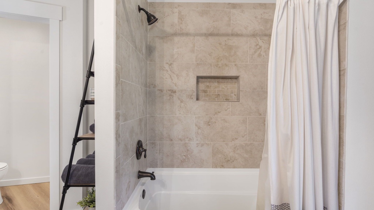 Photo of Bathroom in Elkland