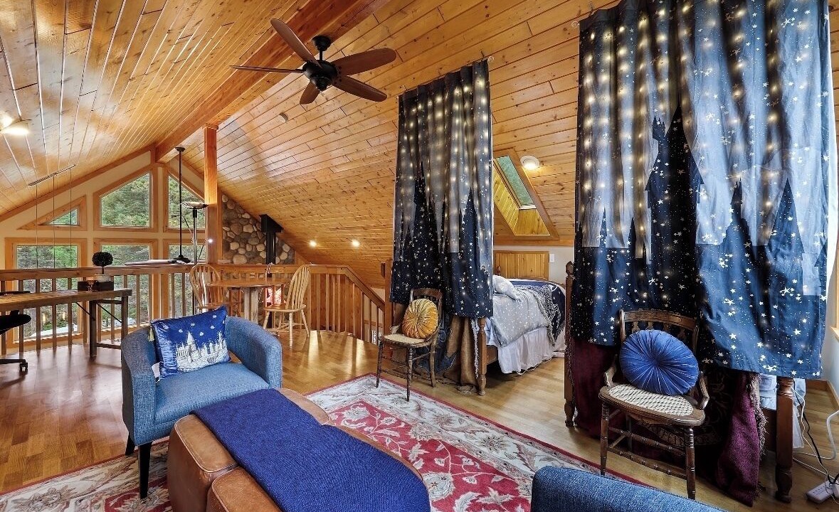Photo of Bedroom in Custer County