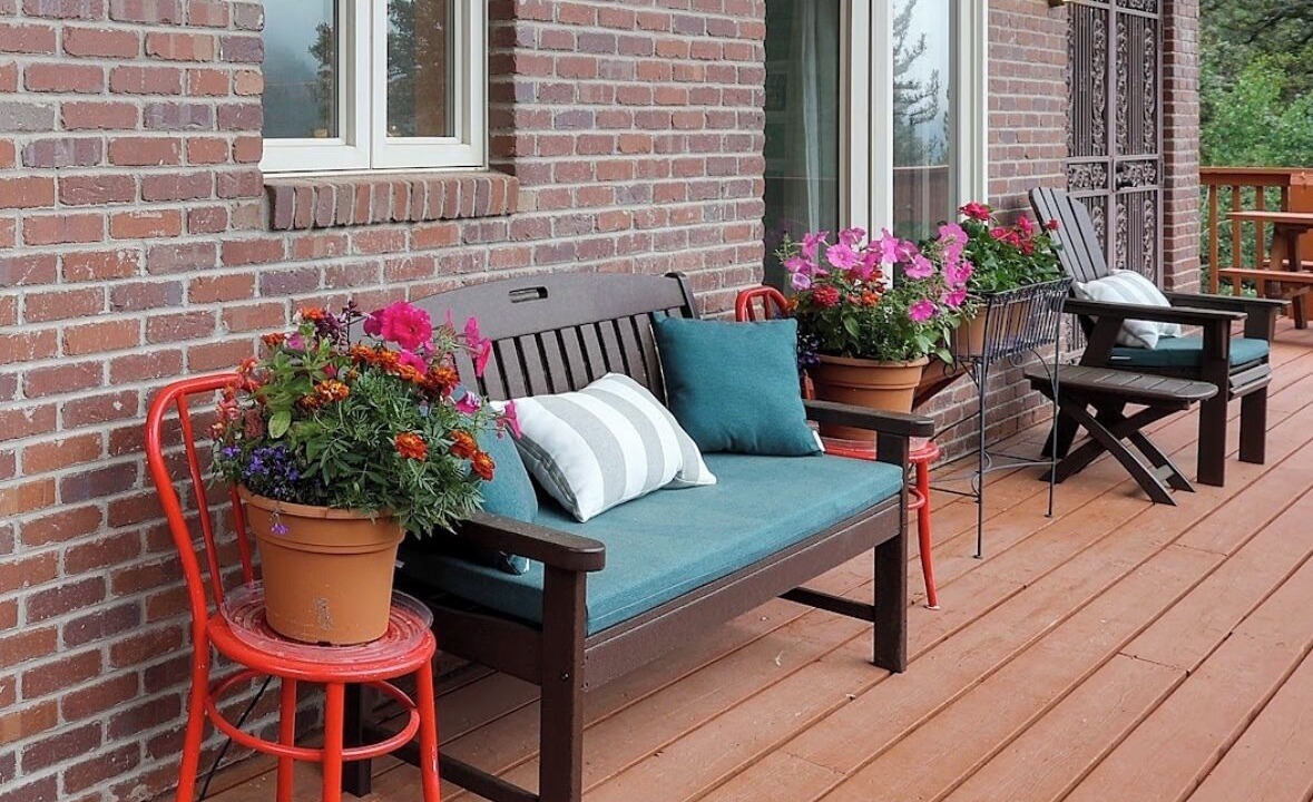 Photo of Patio Balcony in Custer County
