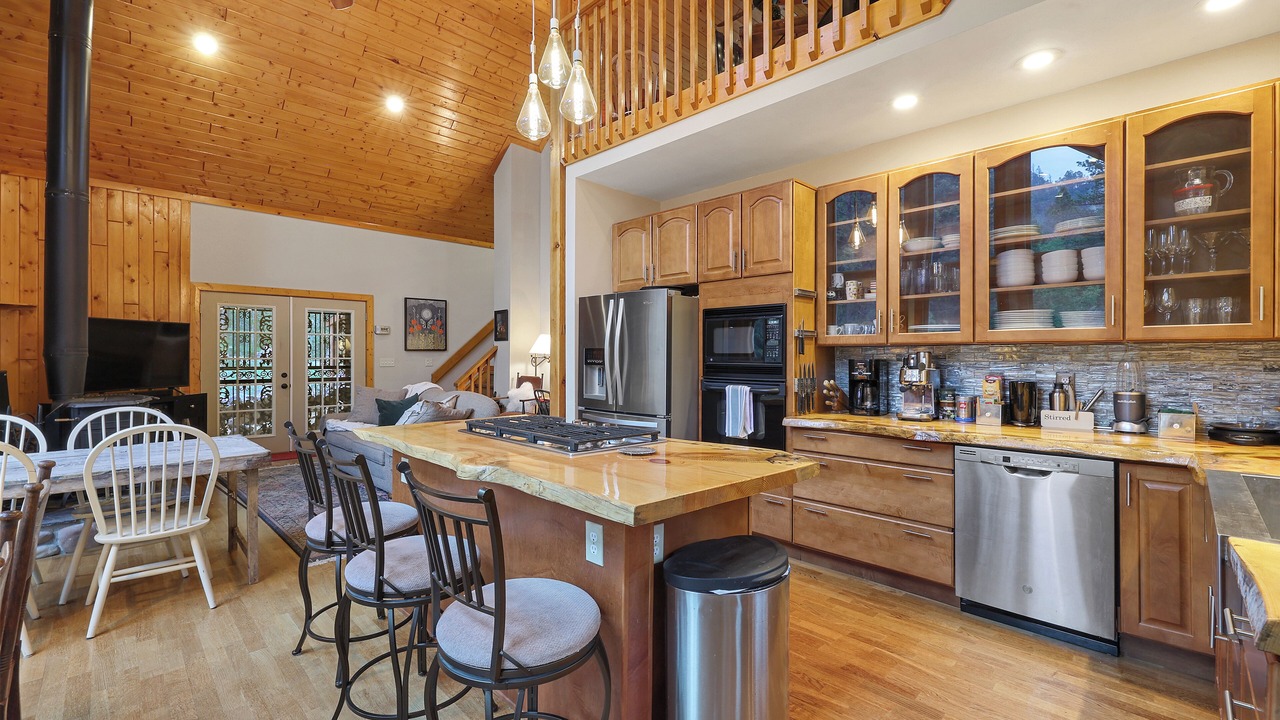 Photo of Kitchen in Custer County
