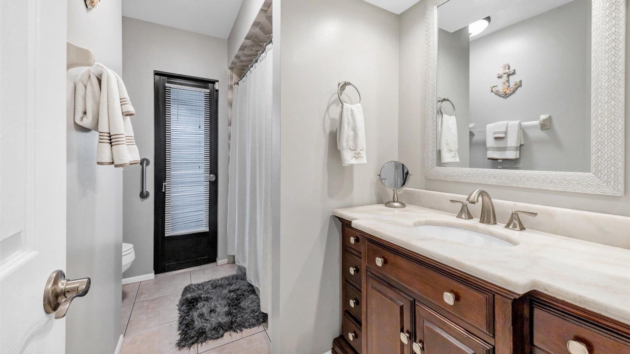 Photo of Bathroom in Charlotte Harbor