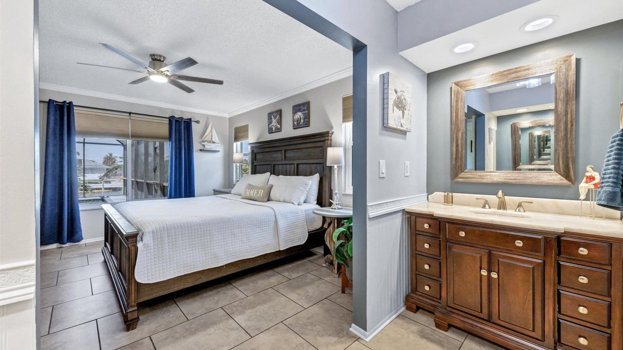 Photo of Bedroom in Charlotte Harbor