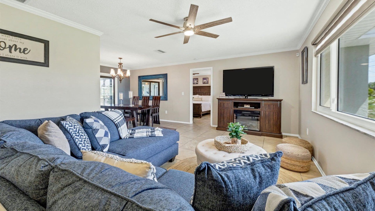 Photo of Livingroom in Charlotte Harbor