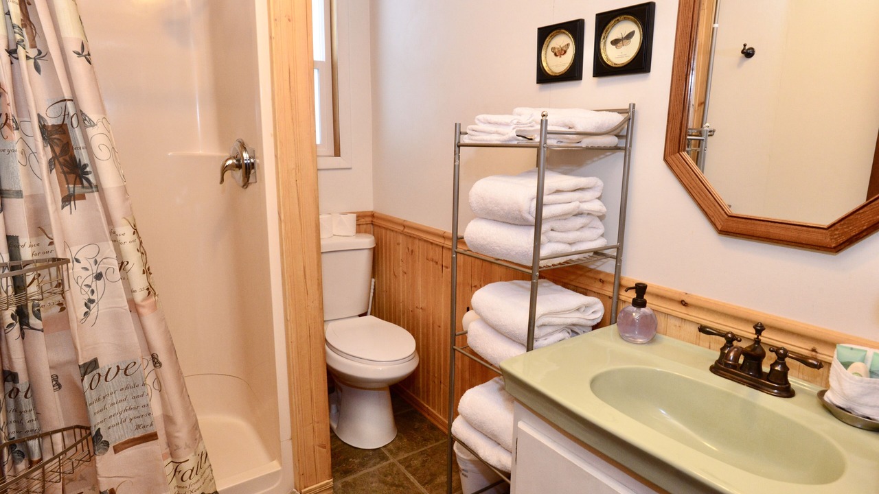 Photo of Bathroom in Cascade