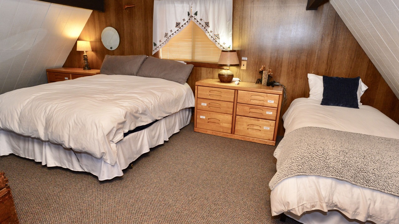 Photo of Bedroom in Cascade