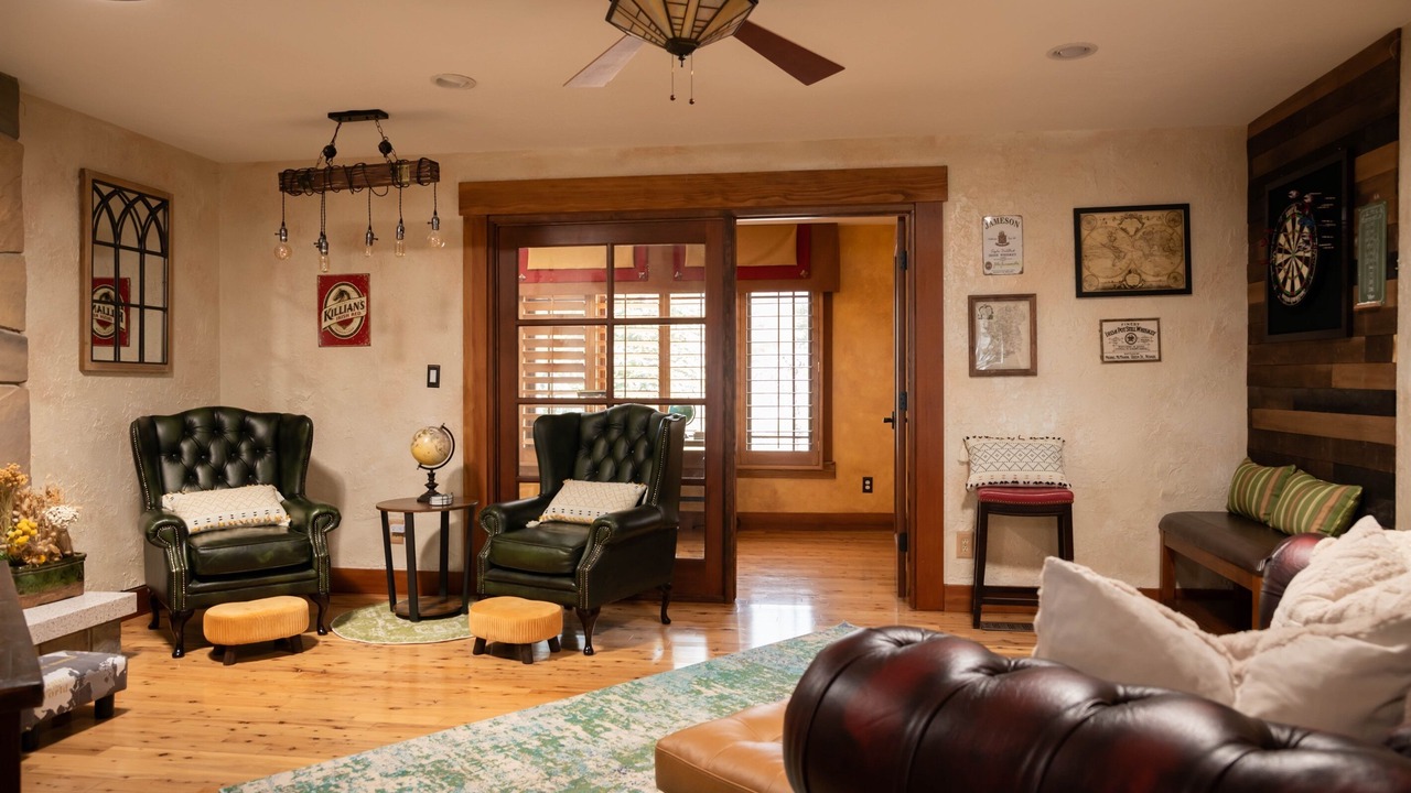 Photo of Bedroom in Cottonwood Heights