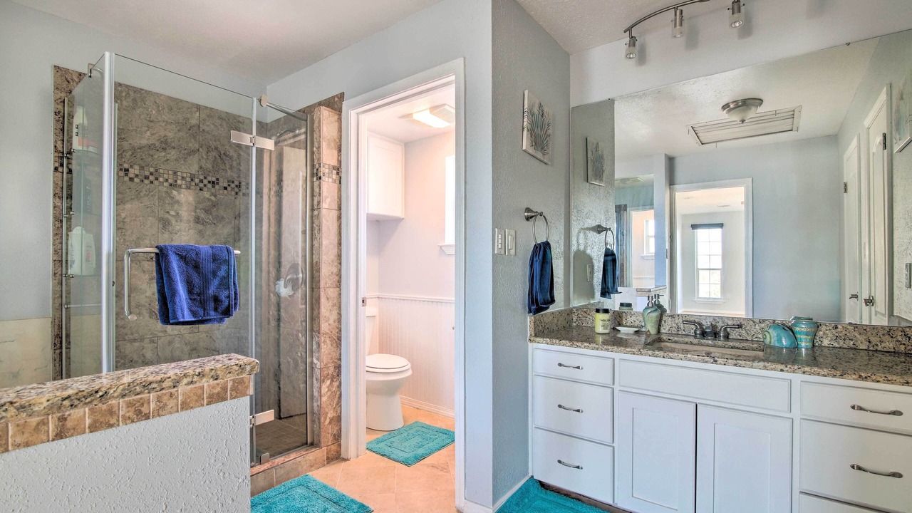 Photo of Bathroom in Burnet