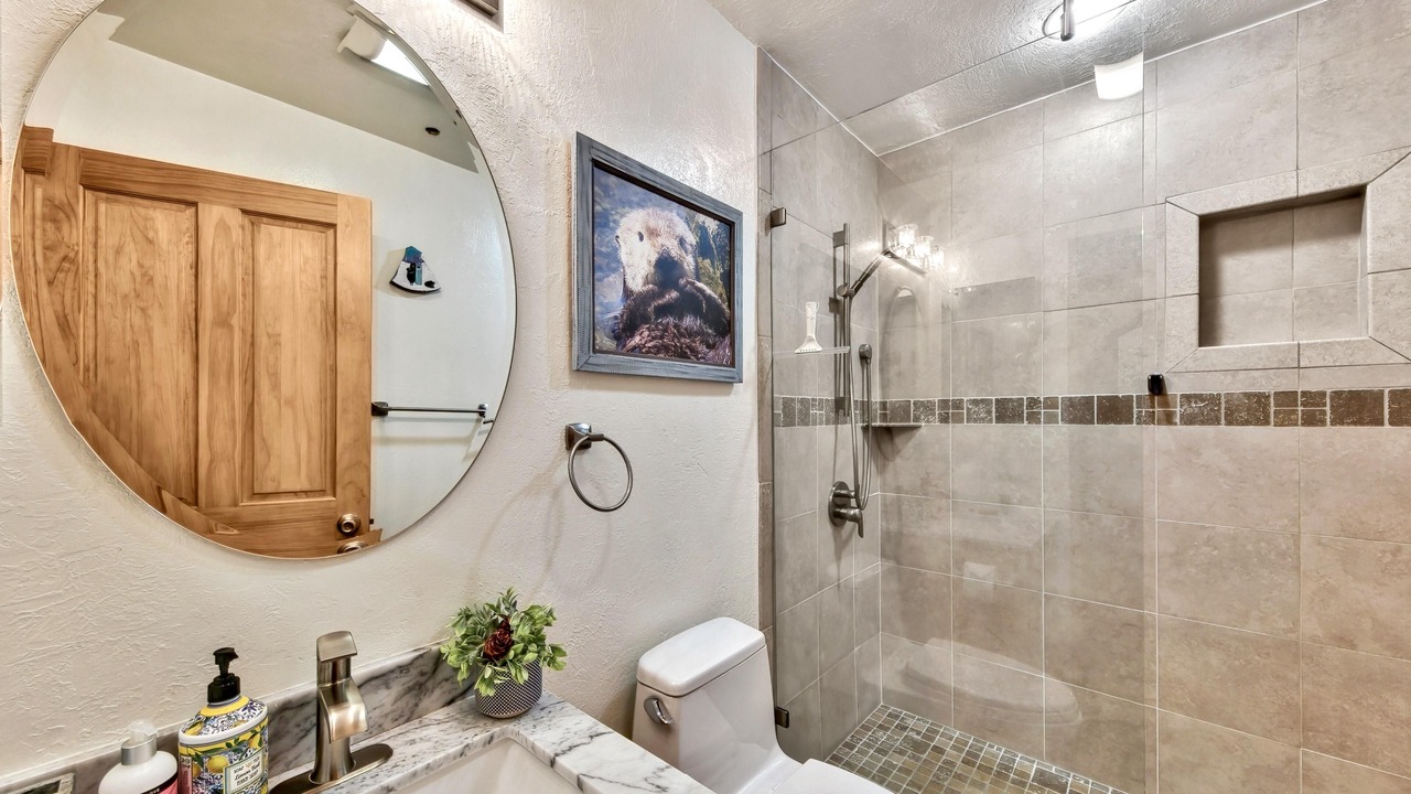 Photo of Bathroom in Pioneer Trail