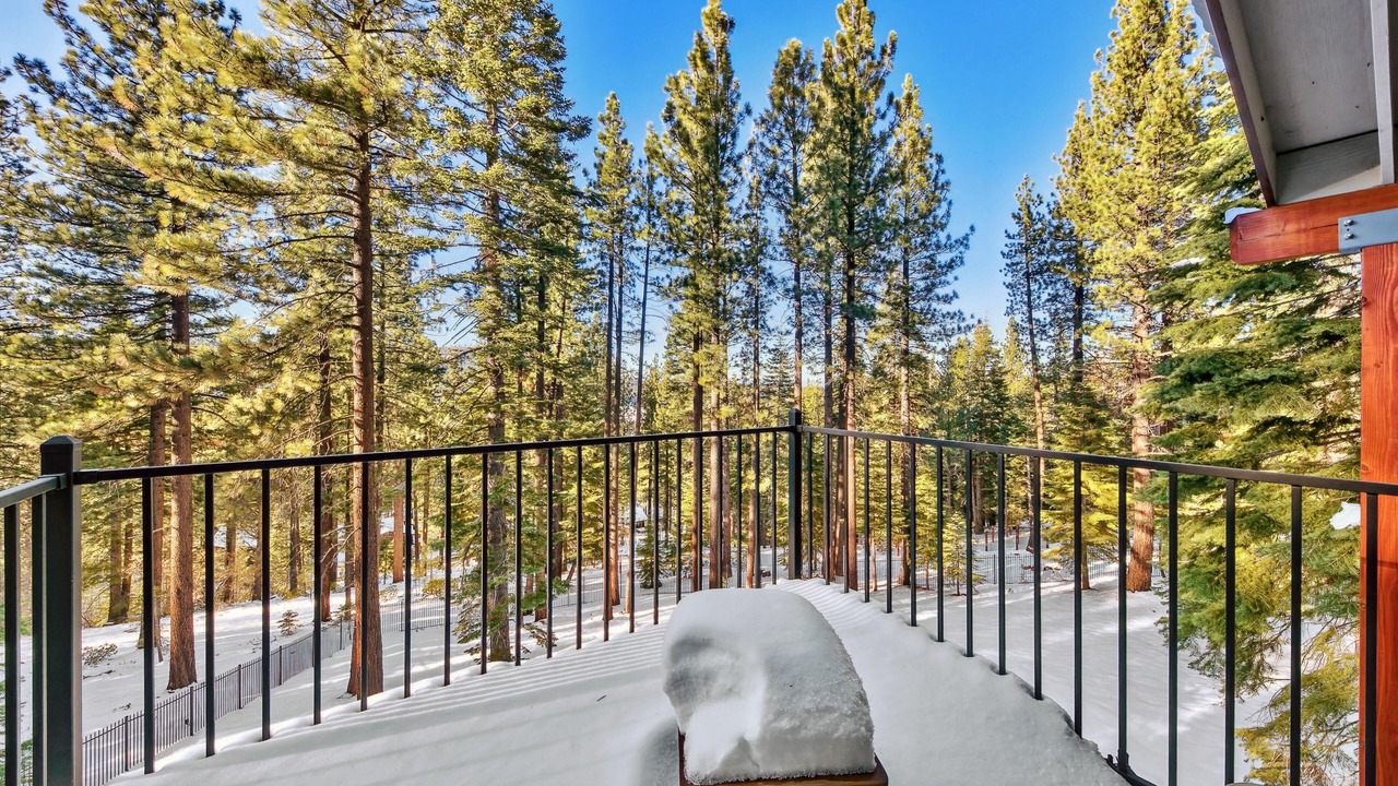 Photo of Outdoor in Pioneer Trail