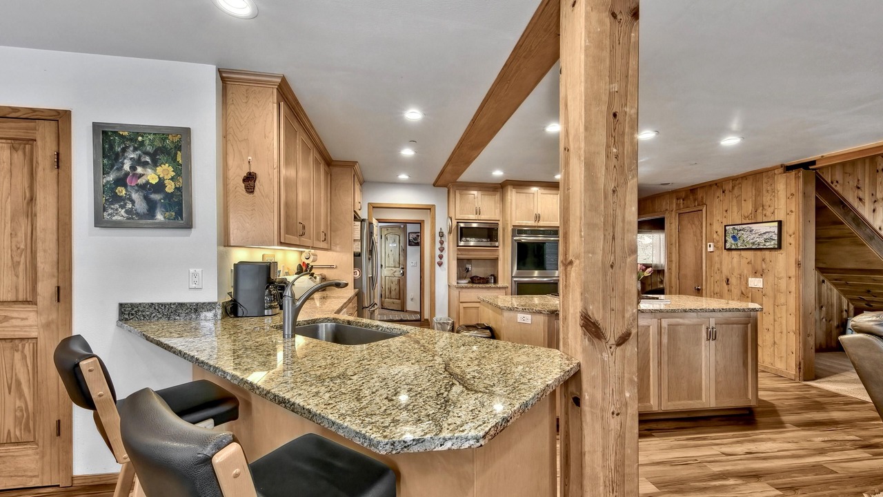 Photo of Kitchen in Pioneer Trail