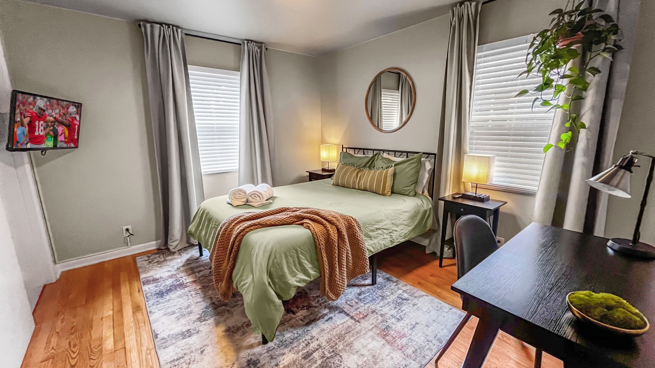 Photo of Bedroom in Grandview Heights