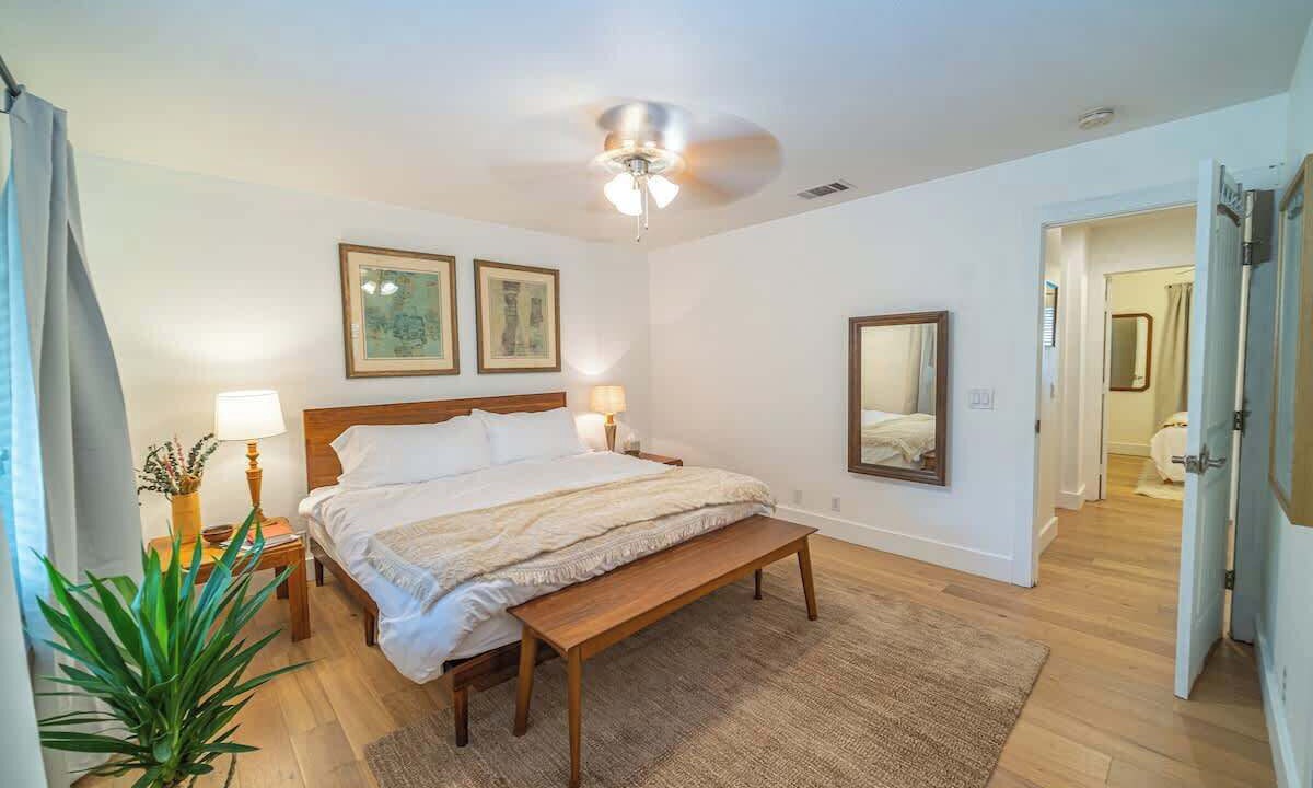 Photo of Bedroom in Blackshear-Prospect Hill
