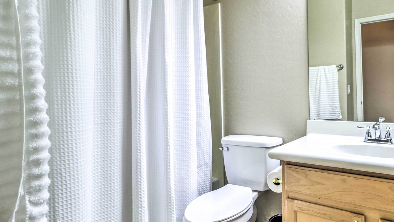 Photo of Bathroom in Palm Valley